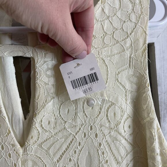 NWT Altar’d State Size M Cream Lace Dress Sleeveless Short Shift Fully Lined - Picture 3 of 10